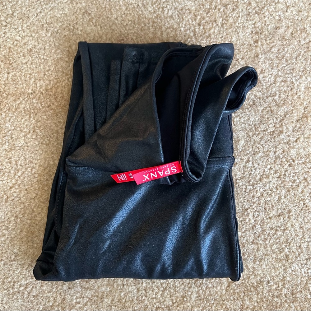 Spanx faux leather legging
